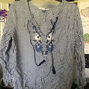 old navy long sleeve shirt